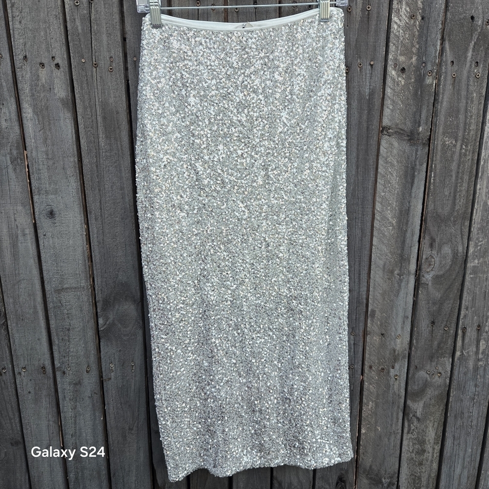 Avara Silver Sequin Maxi Skirt Size Xs